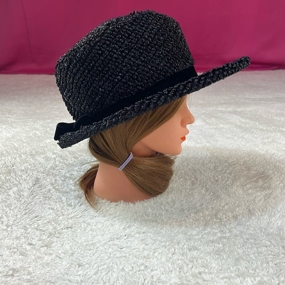 Vintage black textured ladies top hat - Picture 4 of 11